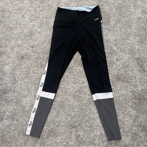 VICTORIA SECRET PINK LEGGINGS